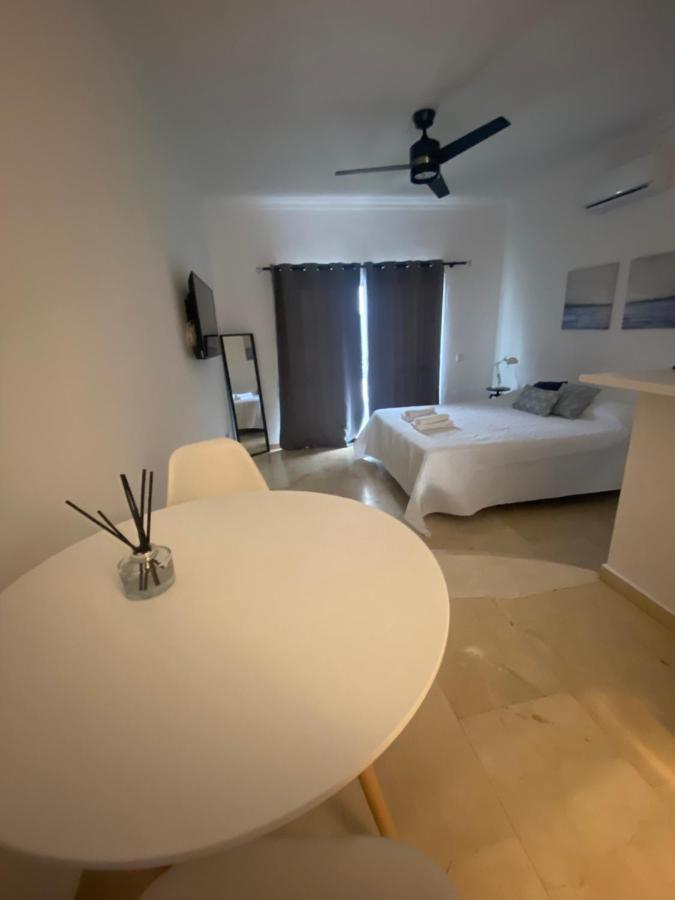 Paraiso Y Mar Apartment Естепона Екстериор снимка