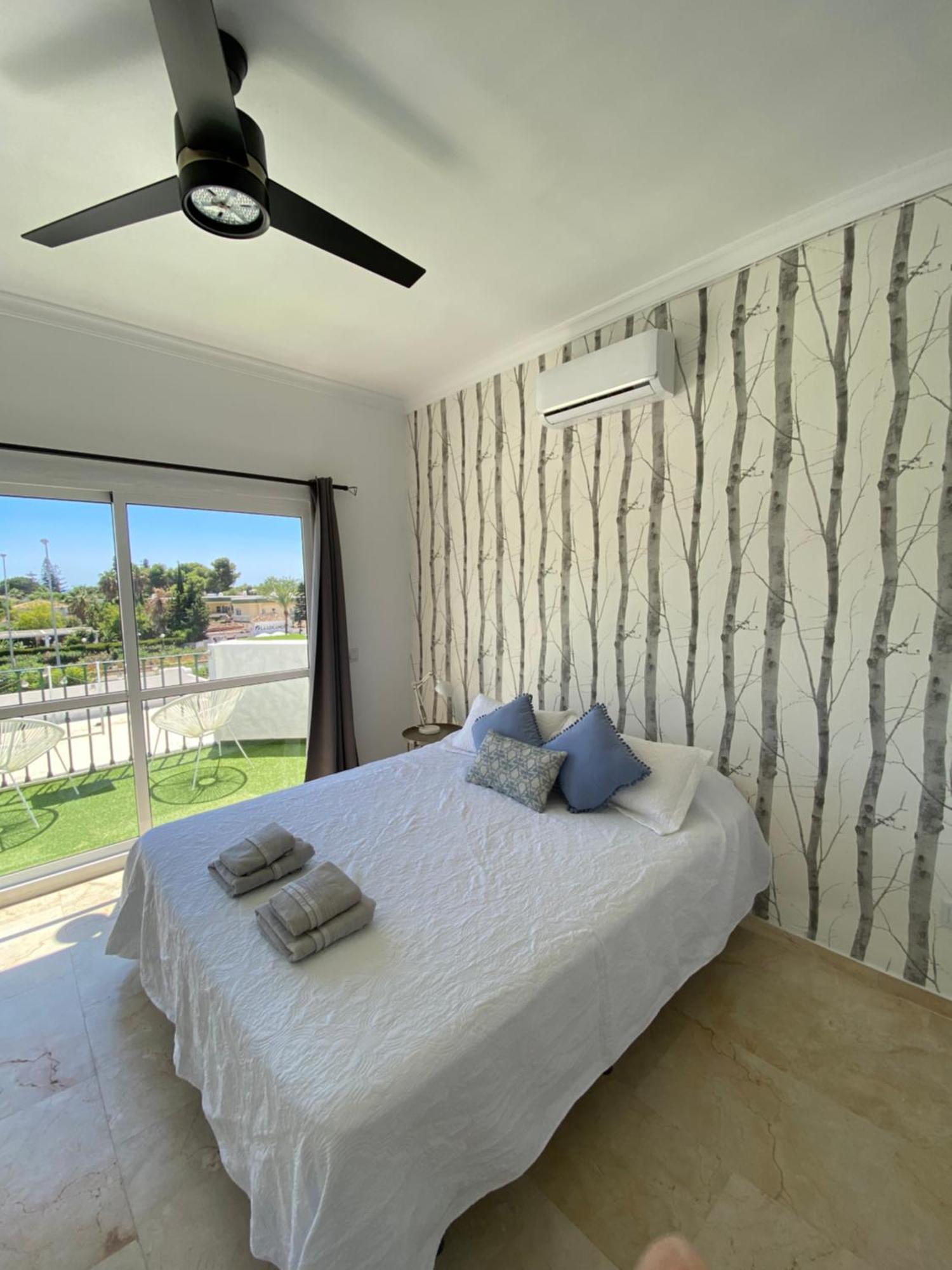 Paraiso Y Mar Apartment Естепона Екстериор снимка