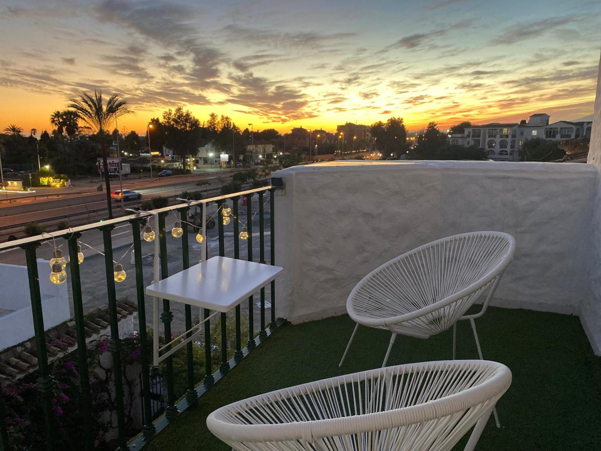 Paraiso Y Mar Apartment Естепона Екстериор снимка