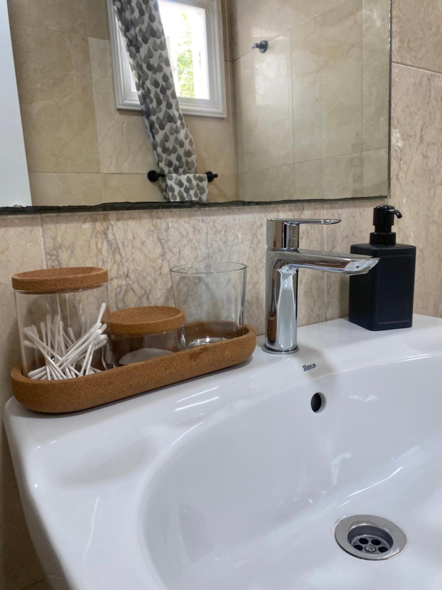 Paraiso Y Mar Apartment Естепона Екстериор снимка